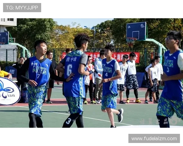上海篮球队的辉煌征程与冠军赛背后的故事揭秘